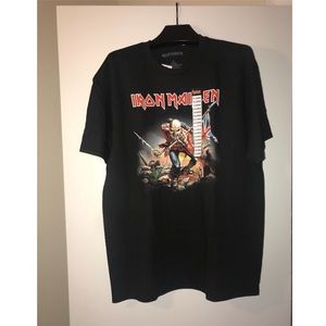 NWT ❤️ Iron Maiden Men’s T-shirt!
